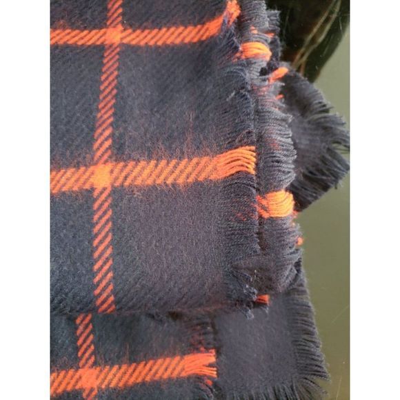 Merona Red Navy Blue Checkered Plaid Winter Blanket Scarf - Picture 2 of 10
